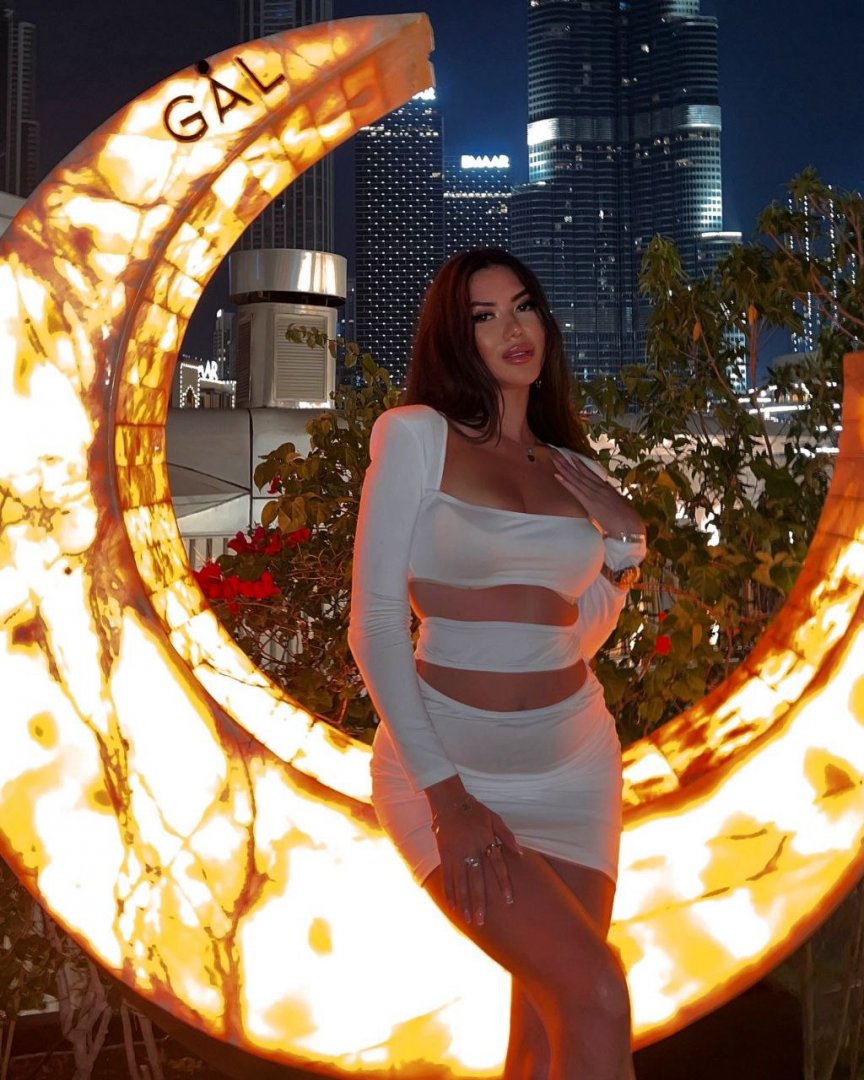 Diana - Photo 1