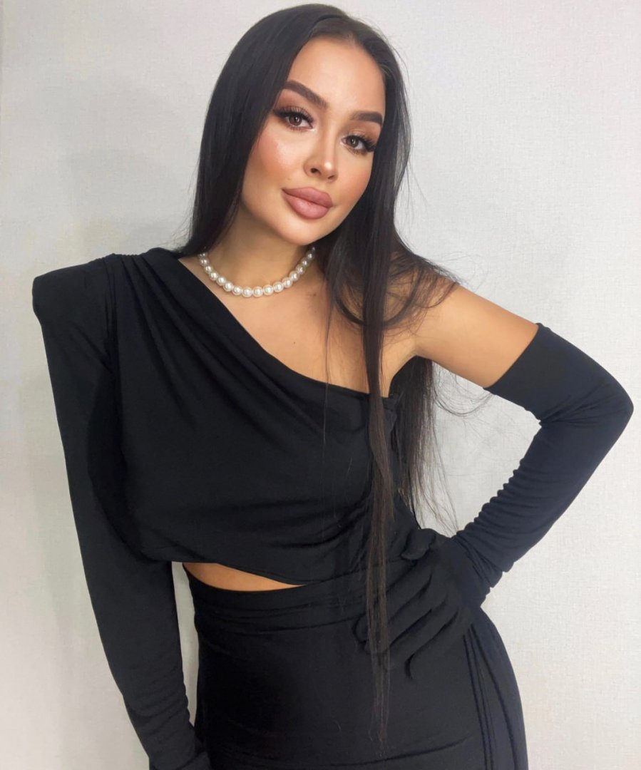 Megan - Photo 1