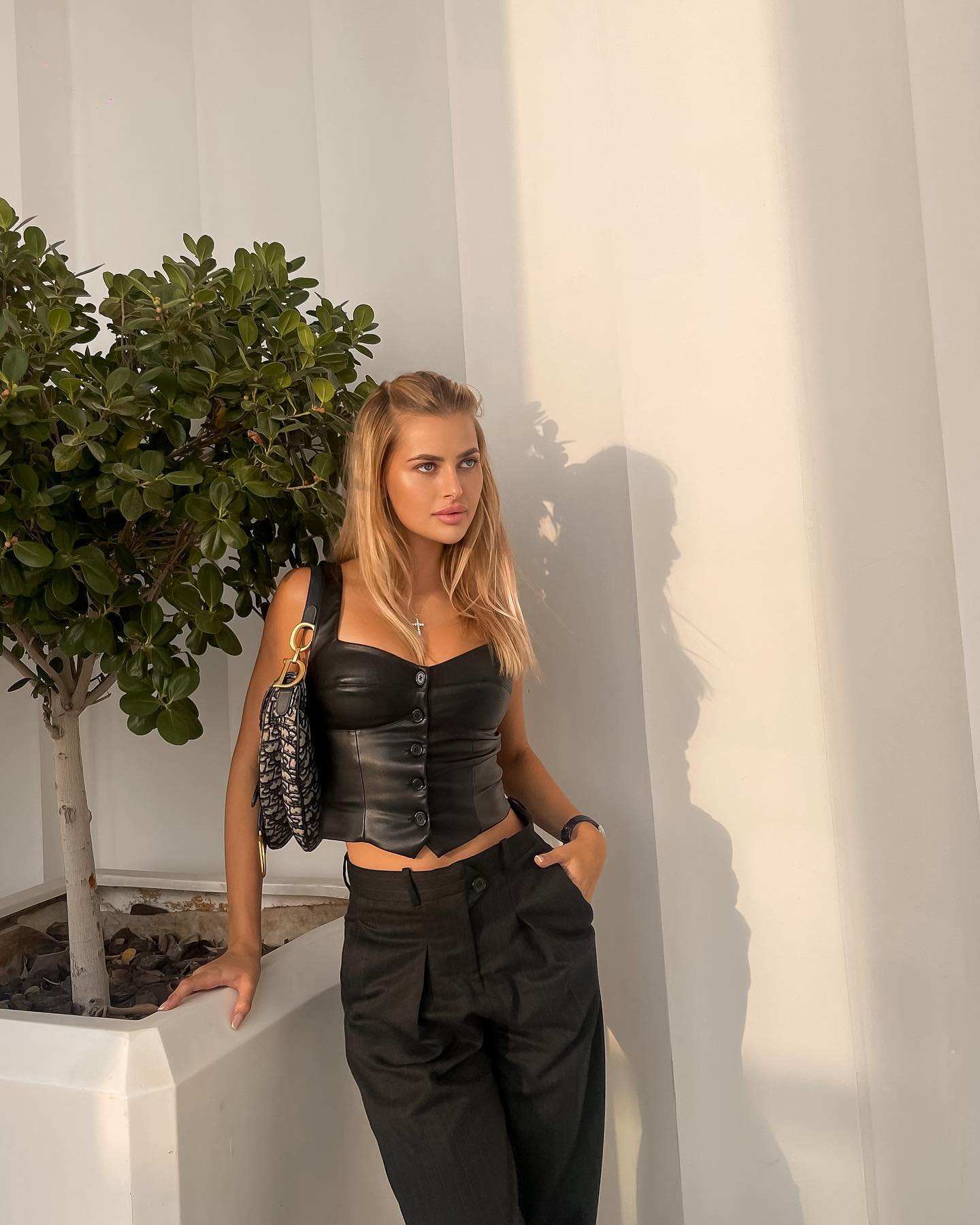 Rasha - Photo 1