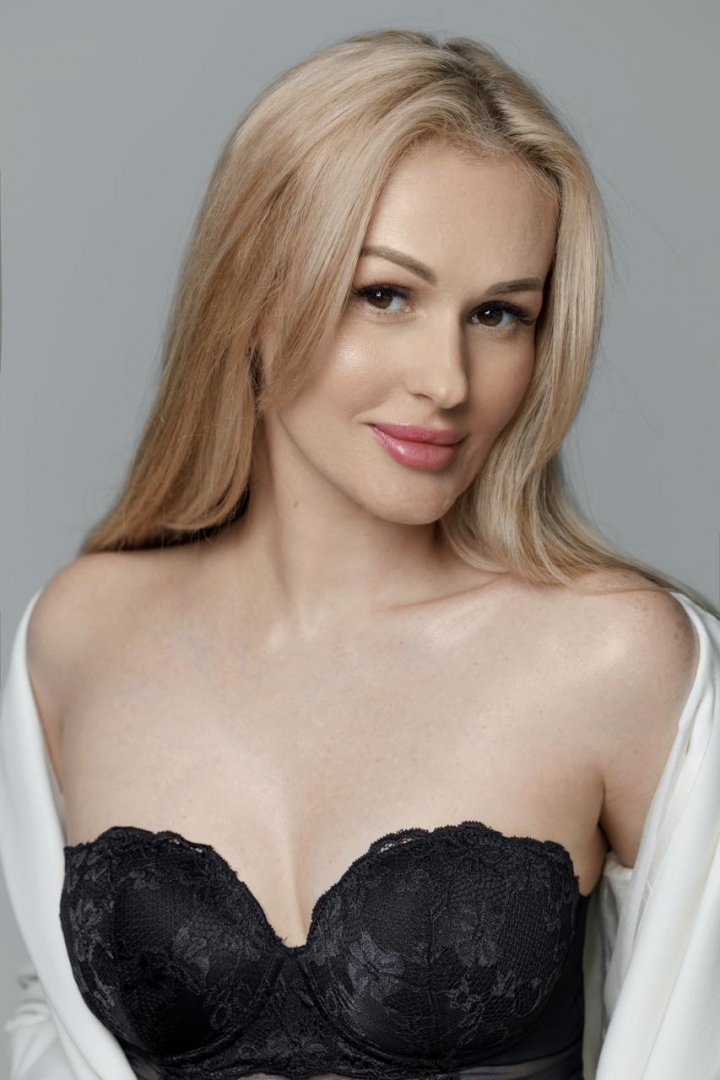 Rosi - Photo 1