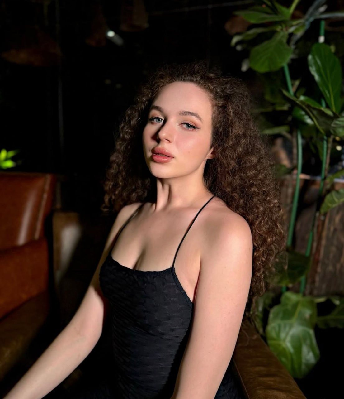 Arujan - Photo 1