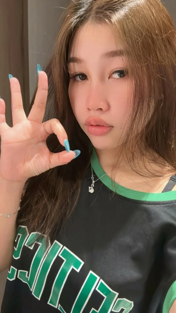 Maya - Photo 1