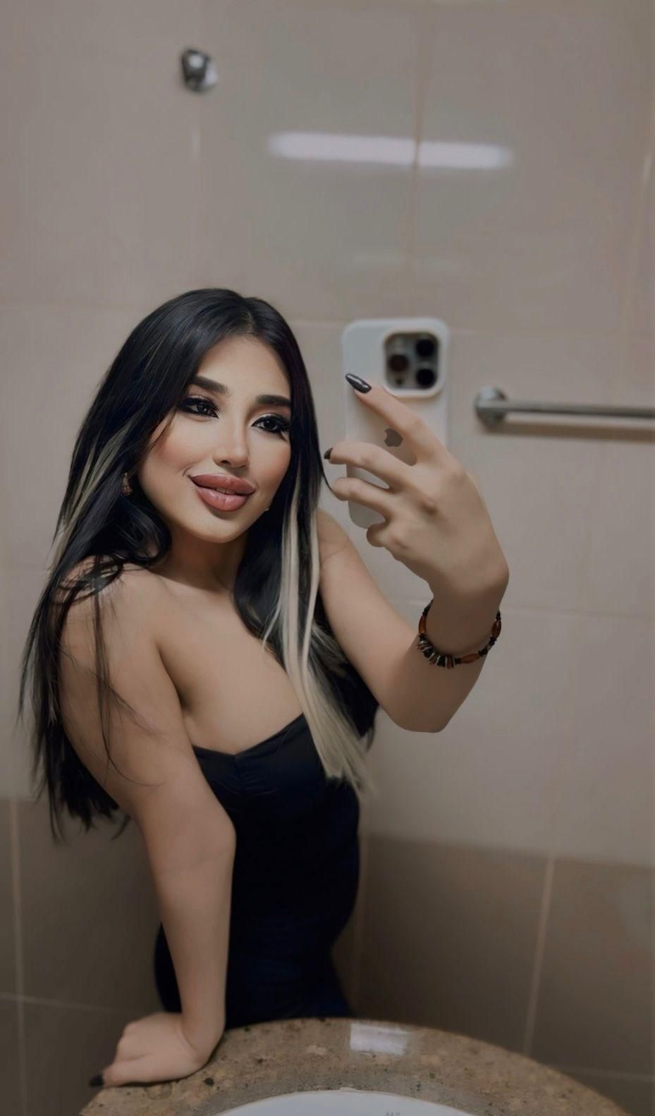 Daliaa - Photo 1
