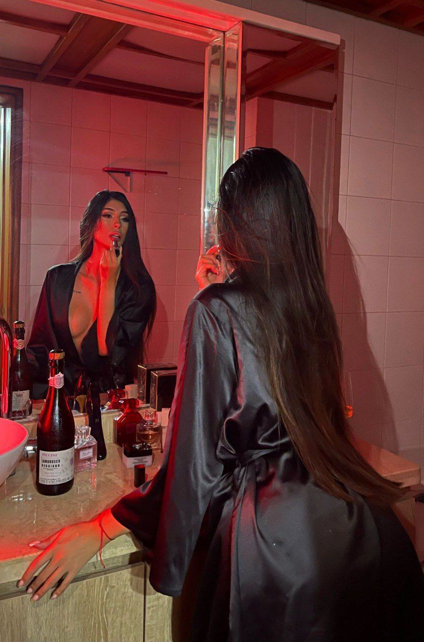 Yasmena - Photo 1