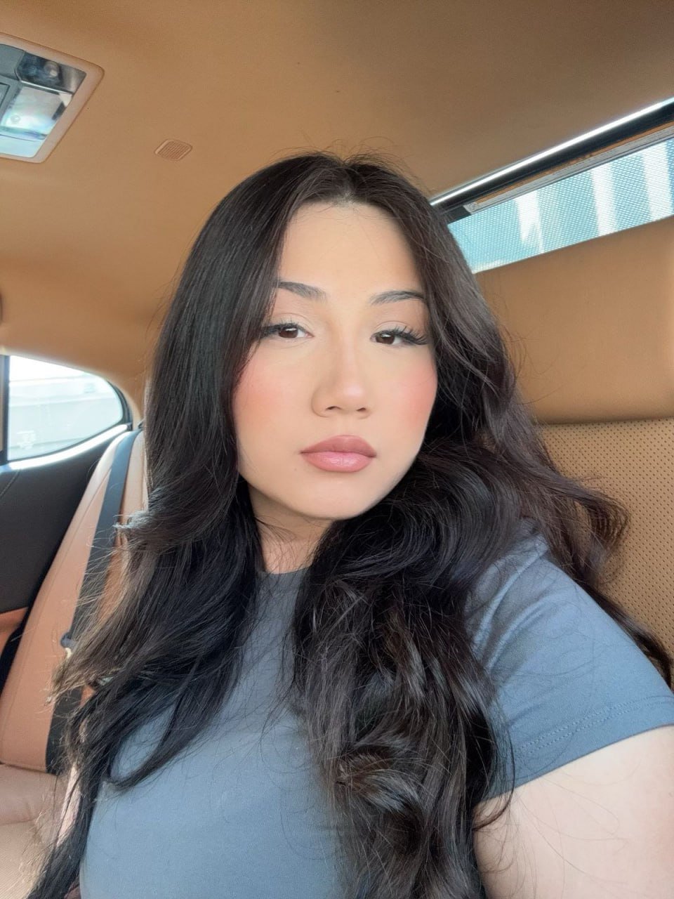 Jisu - Photo 1
