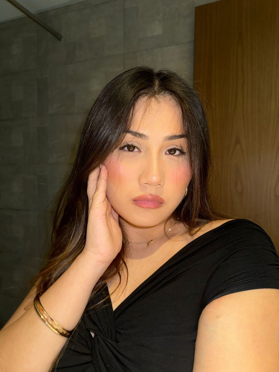 Jisu - Photo 1